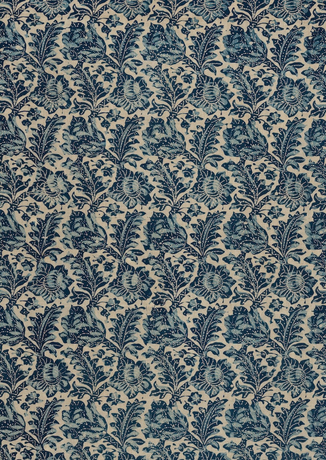Impact of commercialization on traditional Navajo rug weaving practices